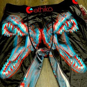 Ethika boxer brief 3D T-Rex men’s M NWT. Comes with Ethika branded 3D glasses